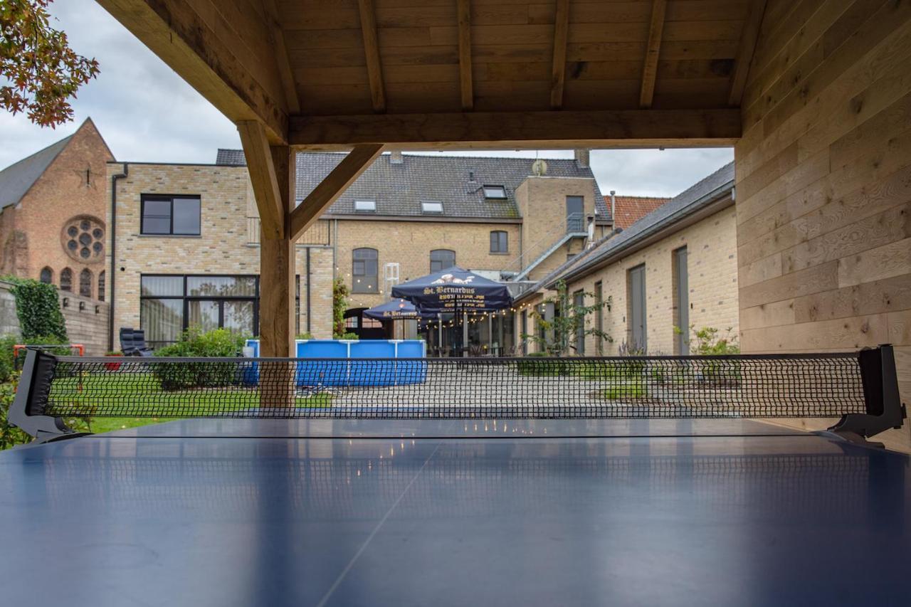 Oud Gemeentehuis Poelkapelle Luaran gambar